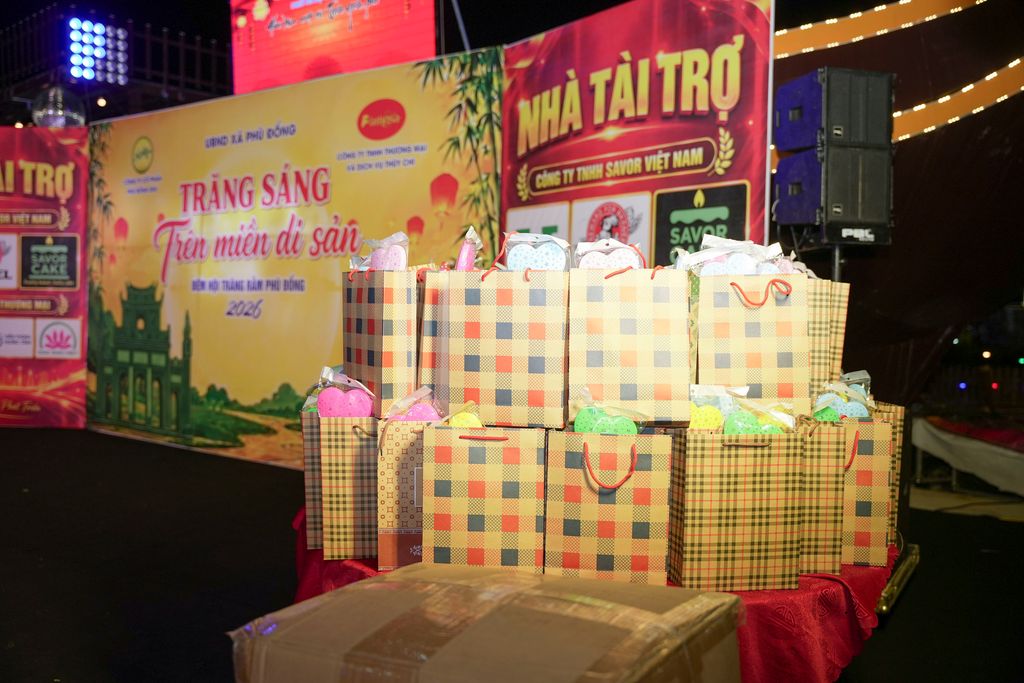 GỬI VỊ NGỌT ĐOÀN VIÊN, LAN TỎA YÊU THƯƠNG – Savor Cake đồng hành cùng “Trăng sáng trên miền di sản” tại xã Phù Đổng