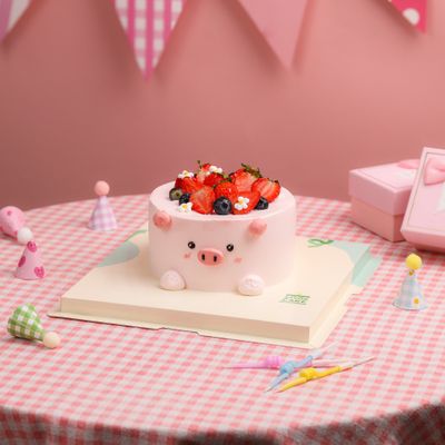 SCake banh-kem-berry-piggy-1