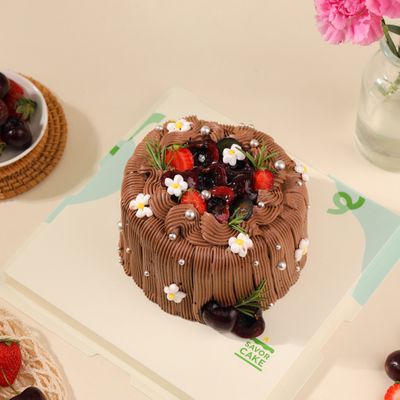 SCake banh-kem-gio-hoa-cherry-socola-1